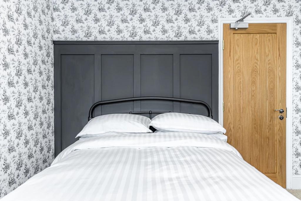 Hotel The Whichcote Arms à Sleaford Extérieur photo